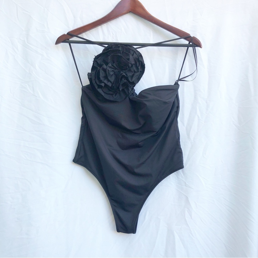 ZARA | NWT ASYMMETRICAL FLORAL ROSETTE SWIMSUIT ONE-PIECE IN BLACK XL - Picture 5 of 10